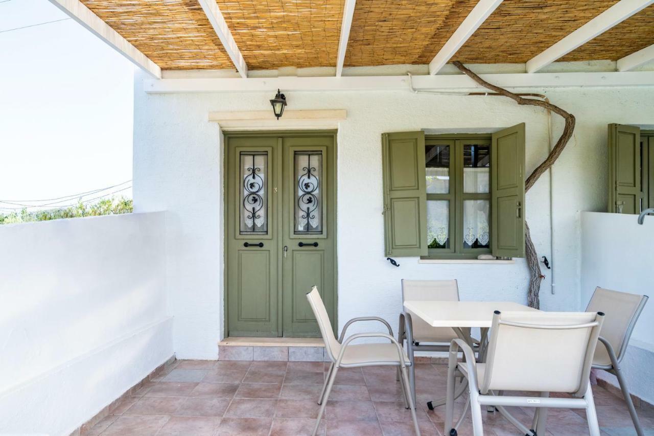Aeolus Pool Apts Palekastro Exterior foto